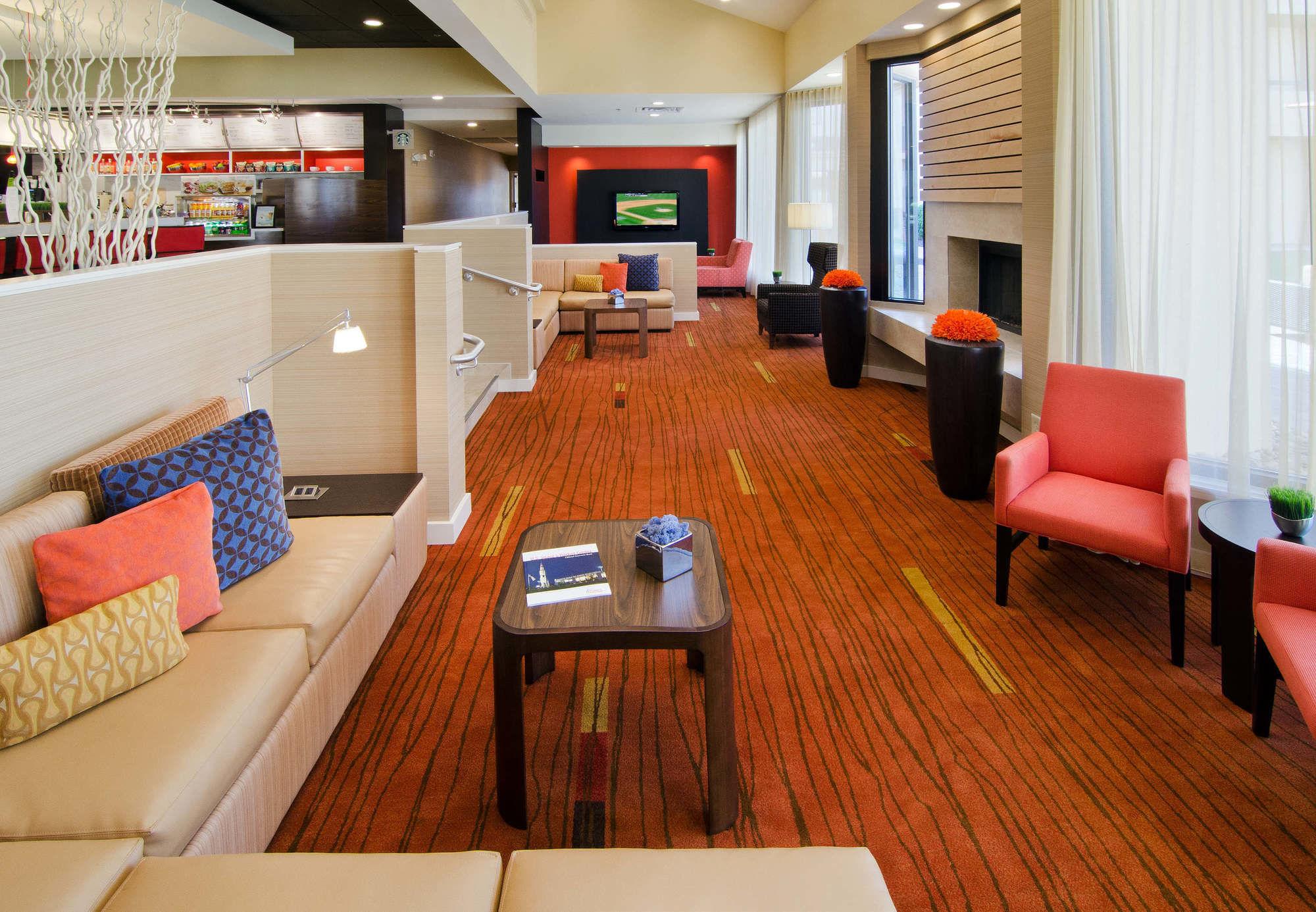 Courtyard By Marriott Huntsville University Drive Extérieur photo